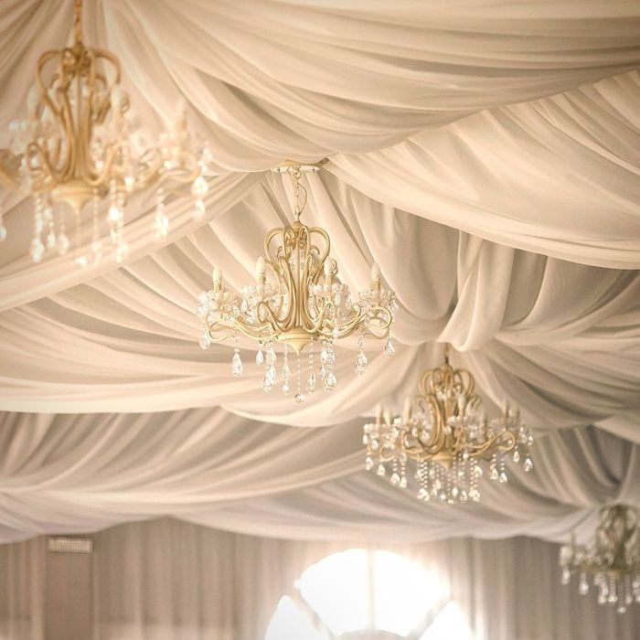 Bombilla LED V-TAC - Vela - Soporte E14 - IP20 - Blanca - 4.5W - 470 Lumens - 3000K-extra-1.webp