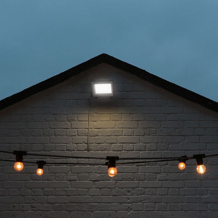 Proyector LED V-TAC - Serie CCT - Impermeable IP65 - Cuerpo Gris Pistola - 30W - 2350 Lumens - 3IN1-extra-1.webp